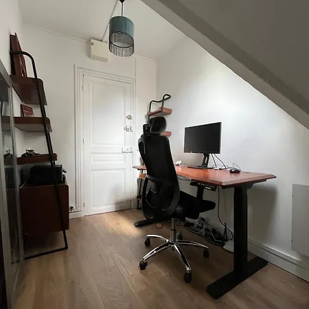 Pansiyon Petites Chambres Renovees 2024 17e